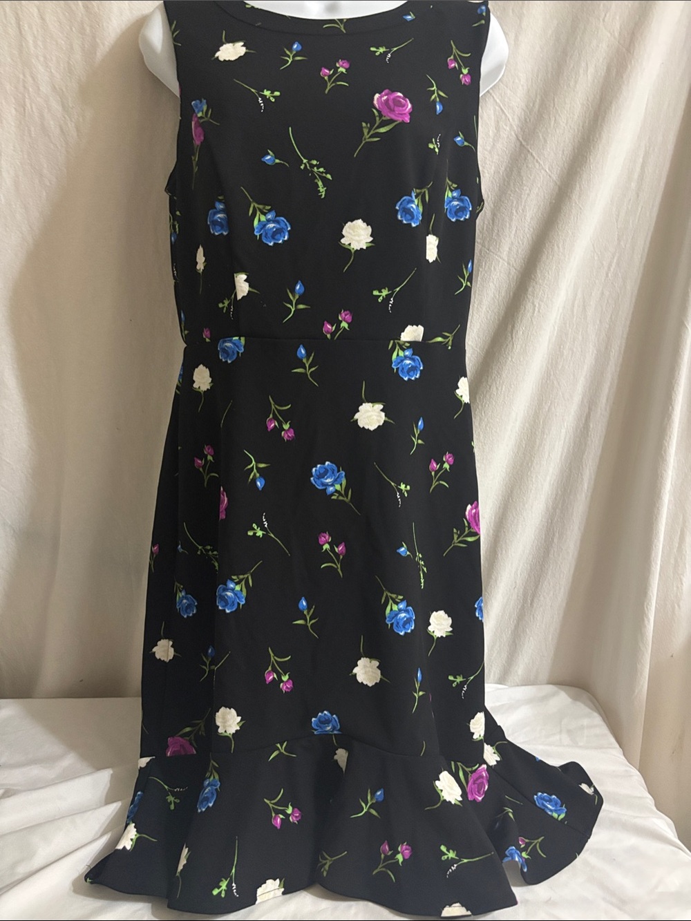 Black Floral Sleeveless Midi Dress with Ruffle Hem stretch, soft classic H
